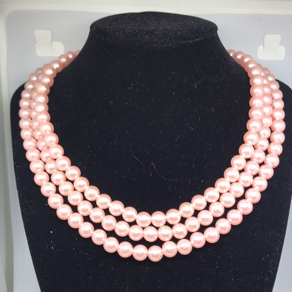 Hong Kong | Vintage | 3 Layer | Faux Pearl | Pink | Necklace | Approx. 17” - Picture 7 of 12